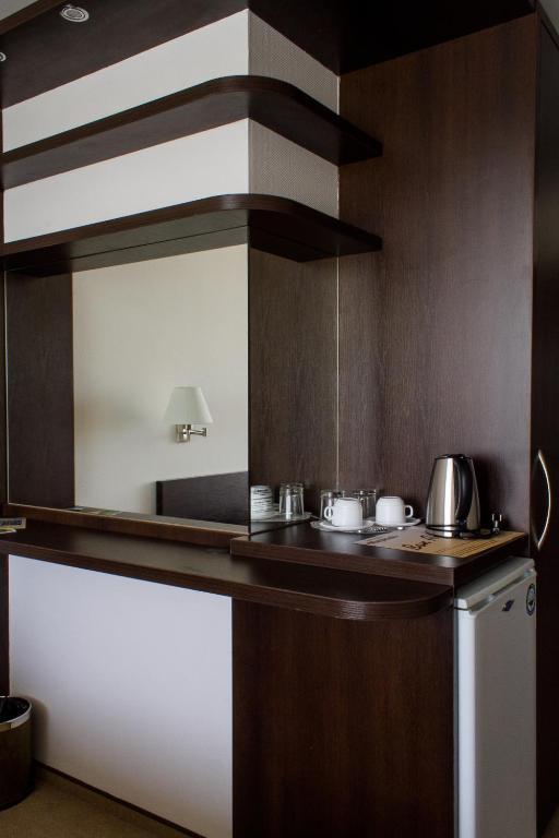 Hotel Mirniy Resort Odessa Room photo