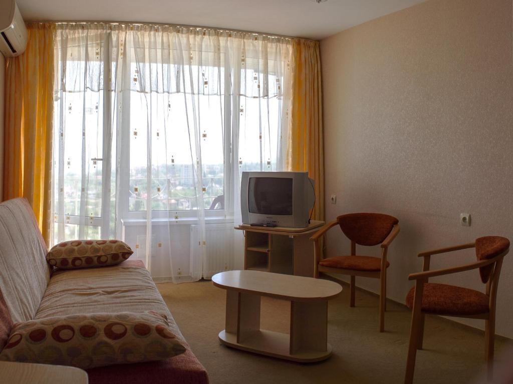 Hotel Mirniy Resort Odessa Room photo